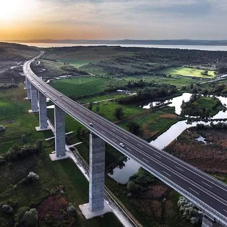Legkondicionalt, Erkelyes Szoba, Privat Fuerdovel A Balatonon Kőröshegy Exterior foto