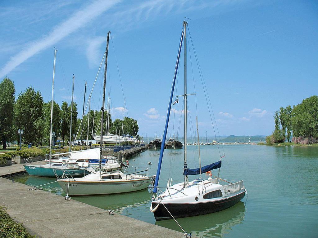 Legkondicionalt, Erkelyes Szoba, Privat Fuerdovel A Balatonon Kőröshegy Exterior foto